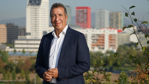 Gasteizko Buru Batzarren artekoak eta Araba Buru Batzarrak Jon Urresti proposatu dute EAJ-PNVk Gasteizko alkate izateko hautagai gisa